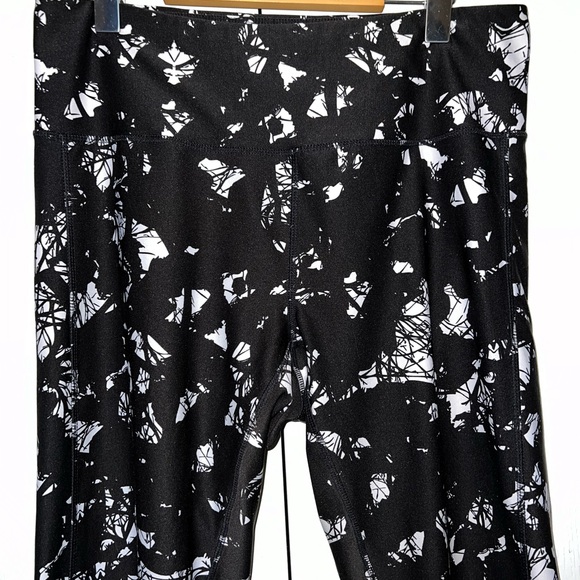 Nola High Waist Leggings - Picture 2 of 6